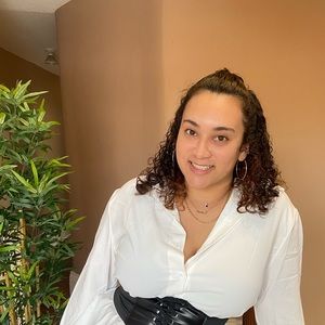 Meet your Posher, Kayla